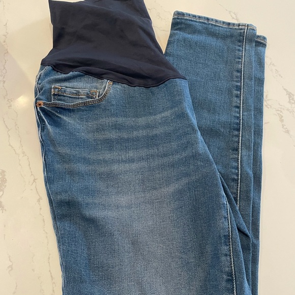 Old Navy Maternity Skinny Jeans Size 6 Long NWT - Picture 4 of 8